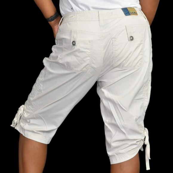 Vintage Cargo Capri Shorts Beige Bermuda Low Rise Embroidery Ruched Y2K Size 10 - Picture 3 of 13